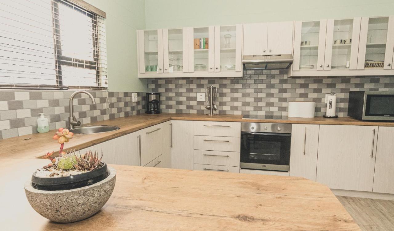 Salty Corner Cottage Swakopmund Εξωτερικό φωτογραφία
